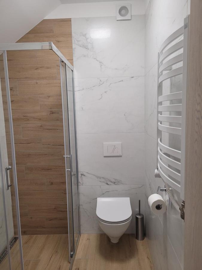 Karolowy Pokoje&Apartamenty 우스트론 외부 사진